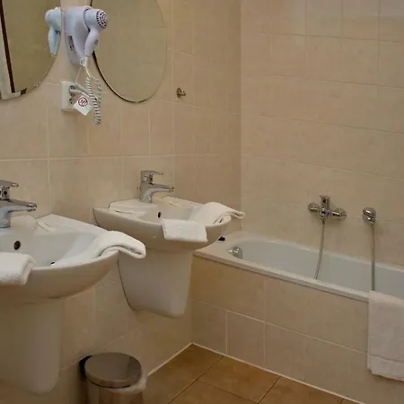 Apartahotel Capital - Wenceslas Square Praga